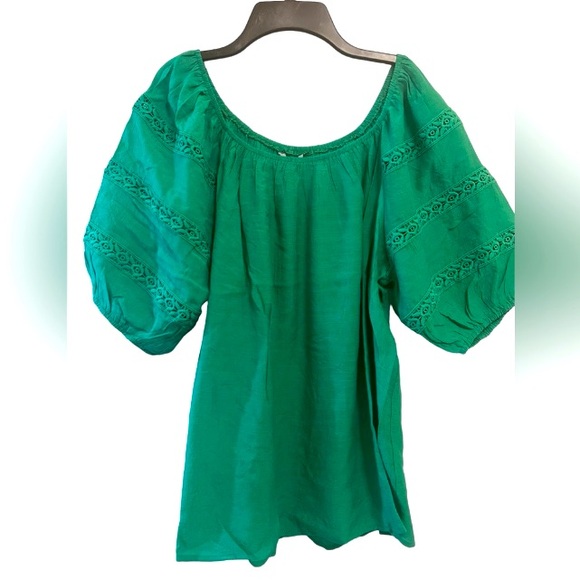 Unique Spectrum Tops - Peasant NWT Kelly’ Green boho breathable beauty